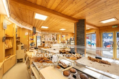 Commerce &agrave; vendre &agrave; VARS  - 5 pi&egrave;ces - 200 m&sup2; 