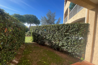 Appartement &agrave; vendre &agrave; ST-RAPHAËL  - 2 pi&egrave;ces - 25 m&sup2; 