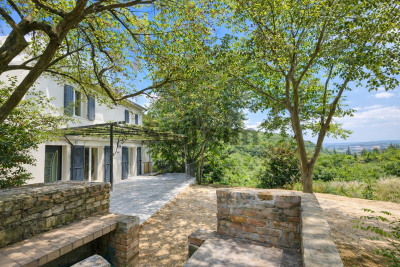 Maison &agrave; vendre terrains a vendre la bastide 3 