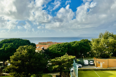 Appartement &agrave; vendre &agrave; SIX-FOURS-LES-PLAGES  - 1 pi&egrave;ces - 28 m&sup2; 