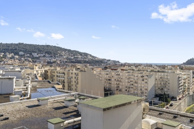 Appartement &agrave; vendre &agrave; NICE Roquebilliere - 2 pi&egrave;ces - 50 m&sup2; 