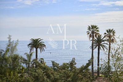 Apartment for sale in CANNES  - 4 rooms - 100 m&sup2; 