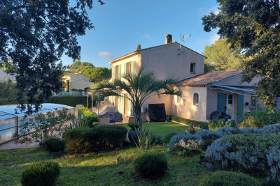 House for sale in LA MOTTE  - 4 rooms - 144 m&sup2; 