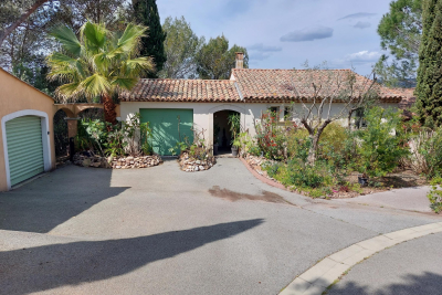 House for sale in LA MOTTE  - 5 rooms - 150 m&sup2; 