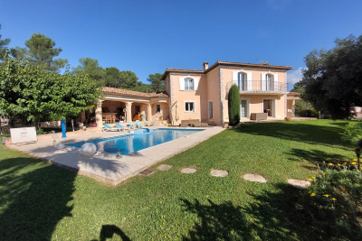 Maison &agrave; vendre &agrave; LA MOTTE  - 6 pi&egrave;ces - 210 m&sup2; 