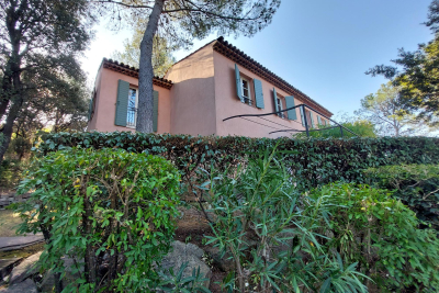 House for sale in LA MOTTE  - 4 rooms - 105 m&sup2; 