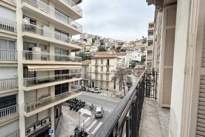 Appartement &agrave; vendre &agrave; NICE Roquebilliere - 3 pi&egrave;ces - 52 m&sup2; 