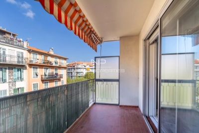 Apartment for sale in NICE  - 3 rooms - 83 m&sup2; 