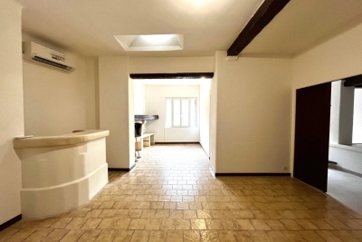 Maison &agrave; louer &agrave; ARLES Ouest - 4 pi&egrave;ces - 112 m&sup2; 