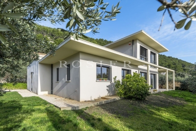 Maison &agrave; vendre &agrave; Beaumes-de-Venise  - 5 pi&egrave;ces 180 m&sup2; 