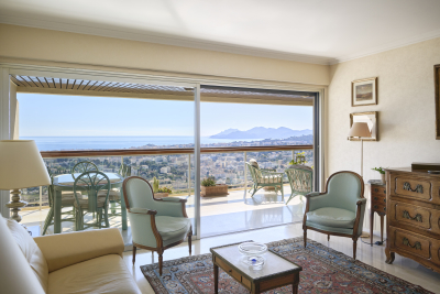 Apartment for sale in LE CANNET  - 3 rooms - 98 m&sup2; 