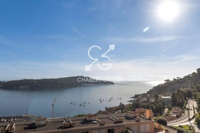 Apartment for sale in VILLEFRANCHE-SUR-MER  - 3 rooms - 87 m&sup2; 