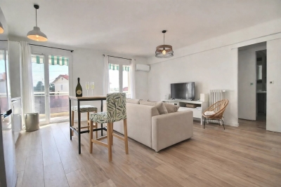 Apartment for sale in CANNES  - 2 rooms - 45 m&sup2; 