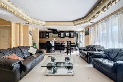 Apartment for sale in CANNES Garbejaire-Haut Sartoux - 4 rooms - 110 m&sup2; 