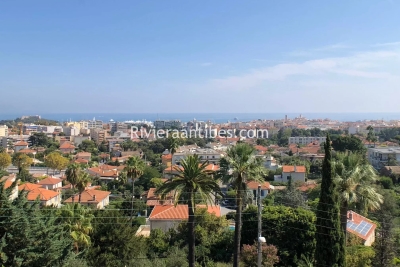 Apartment for sale in ANTIBES  - 3 rooms - 93 m&sup2; 