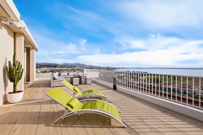 Appartement &agrave; vendre &agrave; CAGNES-SUR-MER  - 5 pi&egrave;ces - 106 m&sup2; 