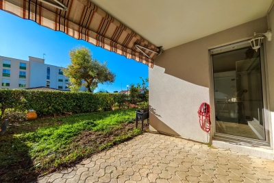 Appartement &agrave; vendre &agrave; ST-LAURENT-DU-VAR  - 2 pi&egrave;ces - 50 m&sup2; 