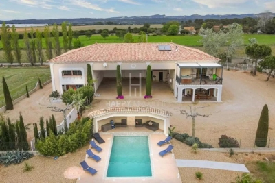 Maison &agrave; vendre &agrave; MOULES Ouest - 10 pi&egrave;ces - 300 m&sup2; 