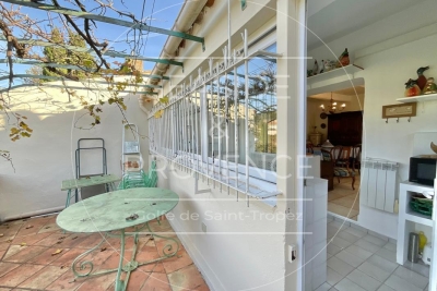 Maison &agrave; vendre &agrave; PLAN-DE-LA-TOUR  - 6 pi&egrave;ces - 130 m&sup2; 