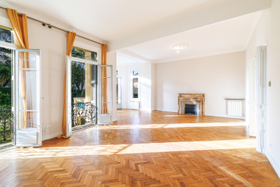 Appartement &agrave; vendre &agrave; NICE Madeleine-Nicolai - 6 pi&egrave;ces - 154 m&sup2; 