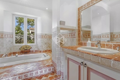 Villa à Ramatuelle &agrave; louer à partir de 25 000 € / semaine, Photo 14