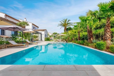 Villa à Saint-Tropez &agrave; louer à partir de 40 000 € / semaine, Photo 2