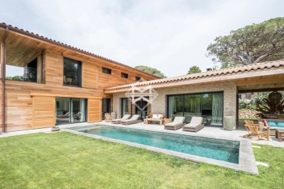Villa à Ramatuelle &agrave; louer à partir de 23 000 € / semaine, Photo 3
