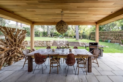 Villa à Ramatuelle &agrave; louer à partir de 23 000 € / semaine, Photo 4