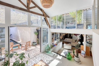 Maison &agrave; vendre &agrave; HYÈRES  - 6 pi&egrave;ces - 214 m&sup2; 