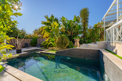 Maison &agrave; vendre jardin piscine atelier 