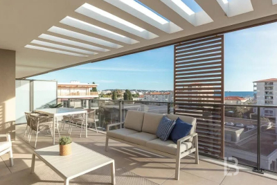 Apartment for sale in ANTIBES Garbejaire-Haut Sartoux - 4 rooms - 90 m&sup2; 