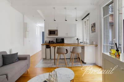 Appartement &agrave; vendre &agrave; PARIS 7EME Saint-Thomas d'Aquin - 2 pi&egrave;ces - 34 m&sup2; 