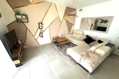 Appartement &agrave; vendre &agrave; CAVALAIRE-SUR-MER  - 5 pi&egrave;ces - 103 m&sup2; 