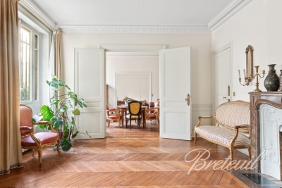 Appartement &agrave; vendre &agrave; PARIS 16EME Saint-Thomas d'Aquin - 7 pi&egrave;ces - 166 m&sup2; 