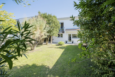 Maison &agrave; vendre &agrave; BORDEAUX  - 5 pi&egrave;ces - 140 m&sup2; 