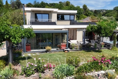 Maison &agrave; vendre &agrave; OPIO  - 5 pi&egrave;ces - 120 m&sup2; 