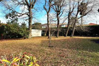 terrain &agrave; vendre &agrave; ARÈS   - 483 m&sup2; 