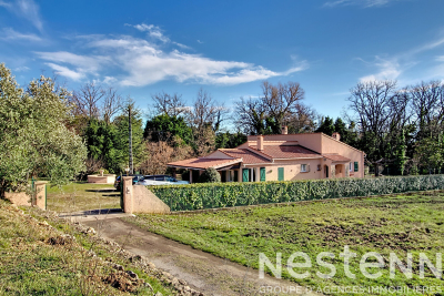 Maison &agrave; vendre &agrave; FLAYOSC  - 6 pi&egrave;ces - 157 m&sup2; 