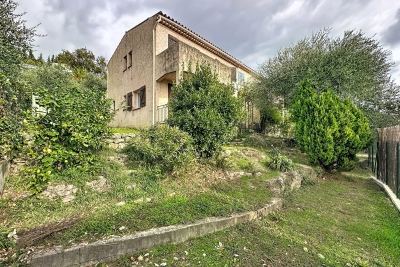 Maison &agrave; vendre &agrave; MAGAGNOSC  - 5 pi&egrave;ces - 90 m&sup2; 