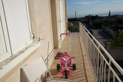 Appartement &agrave; vendre &agrave; CHATEAUNEUF-LES-MARTIGUES  - 3 pi&egrave;ces - 54 m&sup2; 