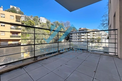 Appartement &agrave; vendre &agrave; MENTON  - 2 pi&egrave;ces - 38 m&sup2; 