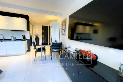 Appartement &agrave; vendre &agrave; CANNES La Californie - 1 pi&egrave;ces - 25 m&sup2; 