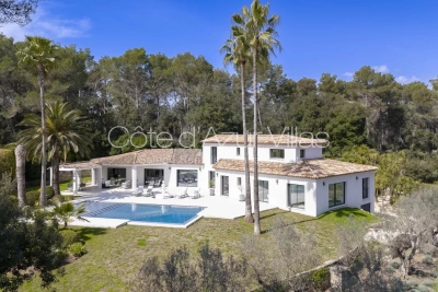 House to rent in MOUGINS Valmasque-Notre Dame de Vie - 9 rooms - 385 m&sup2; 