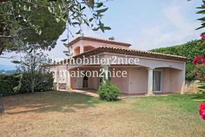 Maison &agrave; vendre plain pied piscine nice 