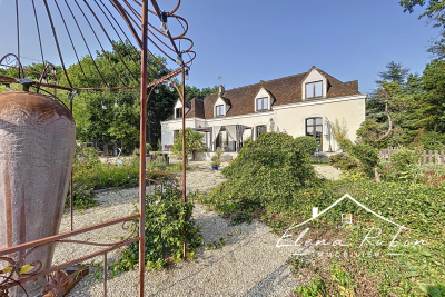 Maison &agrave; vendre &agrave; CHAUFFOUR LES ETRECHY  - 12 pi&egrave;ces - 378 m&sup2; 