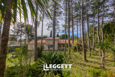 Maison &agrave; vendre &agrave; VILLEMOUSTAUSSOU  - 7 pi&egrave;ces - 191 m&sup2; 