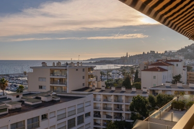 Apartment for sale in MENTON  - 3 rooms - 106 m&sup2; 