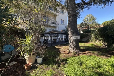 Apartment for sale in ROQUEBRUNE-CAP-MARTIN  - 3 rooms - 60 m&sup2; 