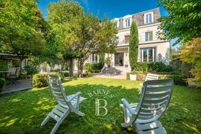 Maison &agrave; vendre &agrave; Bois Colombes  - 8 pi&egrave;ces 222 m&sup2; 