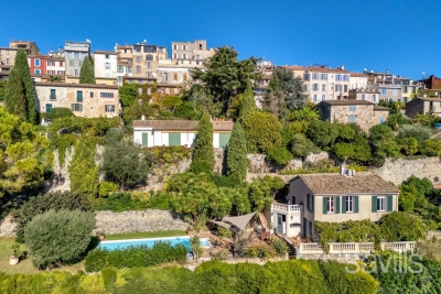 Maison &agrave; vendre &agrave; BIOT  - 5 pi&egrave;ces - 163 m&sup2; 
